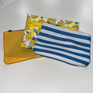 Set of 3 little makeup bags